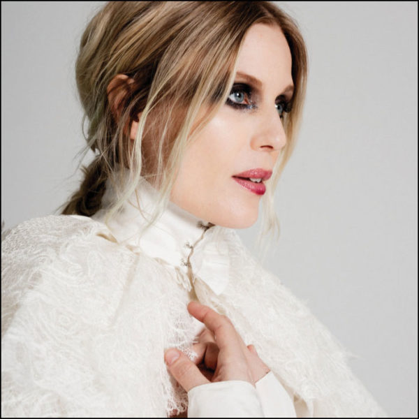 Myrkur: Folkesange