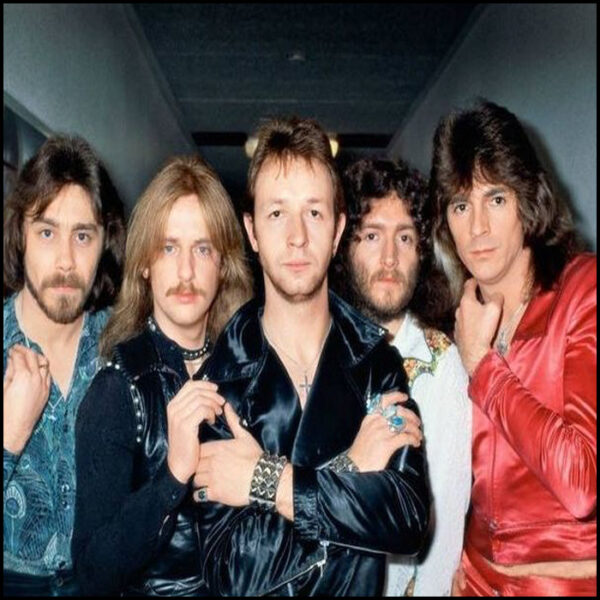 Judas Priest: Hero Hero (2LP Embossed Cover Red & Blue Vinyl)