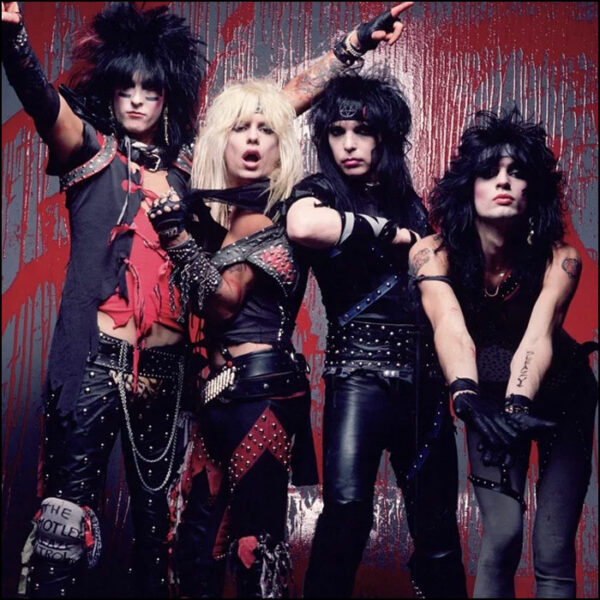 Mötley Crüe: Shout At The Devil (40th Anniversary Limited Super Deluxe Vinyl Boxset)