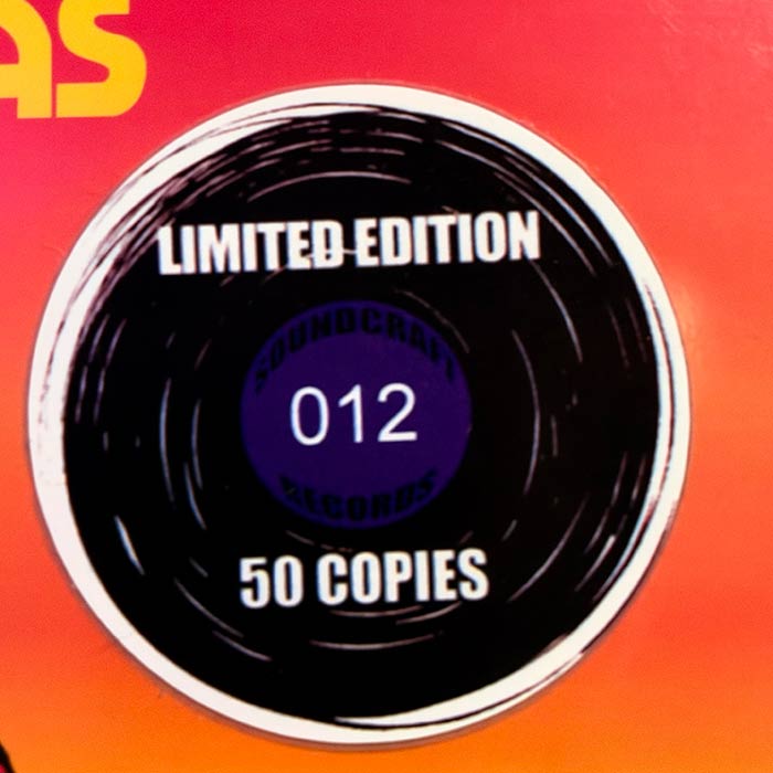KISS: Kruise XII: Land Locked In Vegas (Limited Numbered 3LP Coloured Vinyl – Trifold Edition) - Image 3